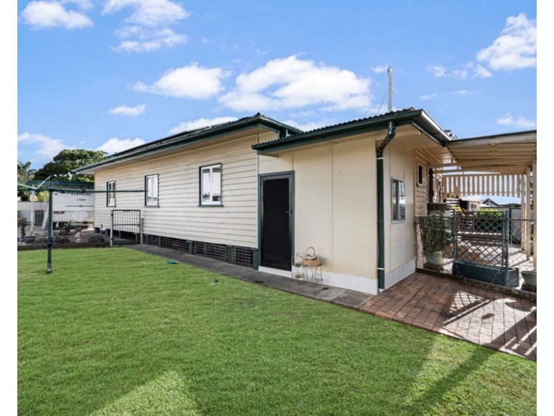 17 Brooks Road, Bray Park QLD 4500