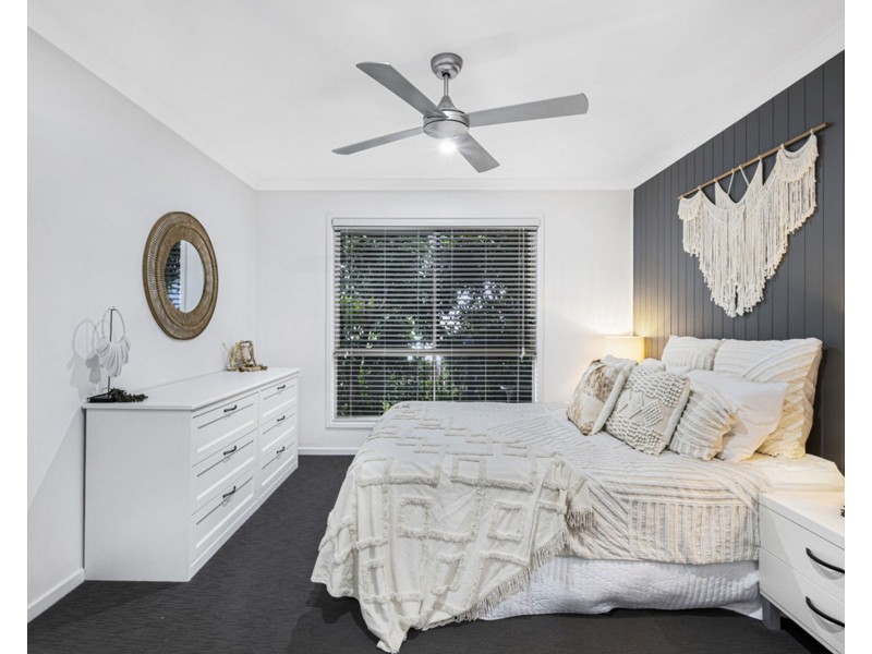 37 Brisbane Road, Warner QLD 4500