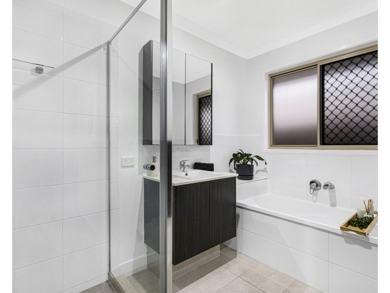 37 Brisbane Road, Warner QLD 4500