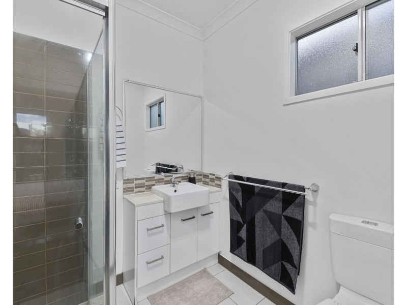 45 Blue Mountains Crescent, Fitzgibbon QLD 4018