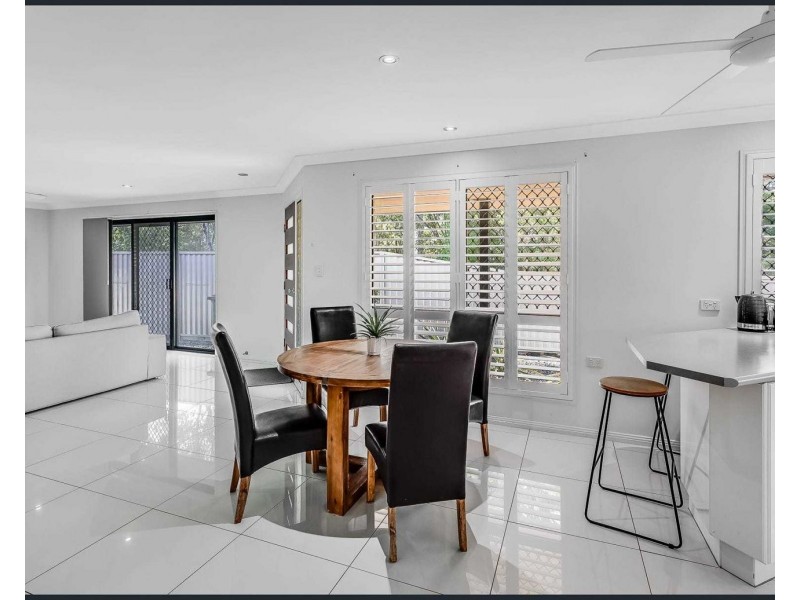 7 Mangrove Court, Rothwell QLD 4022