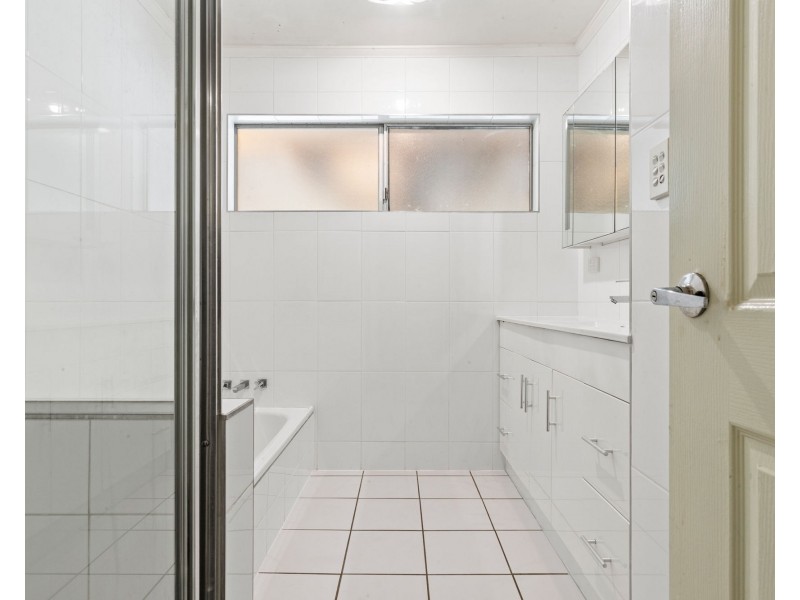 96 Gawain Road, Bracken Ridge QLD 4017