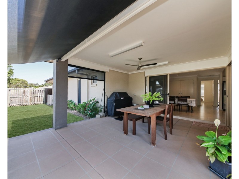 26 Petrie Crescent, Aspley QLD 4034