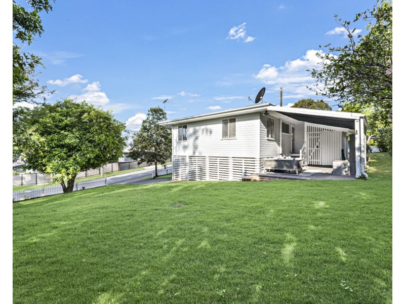 2 Rose Street, Lawnton QLD 4501
