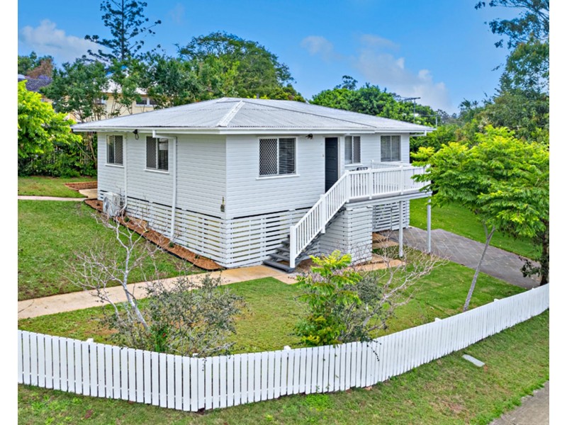 2 Rose Street, Lawnton QLD 4501