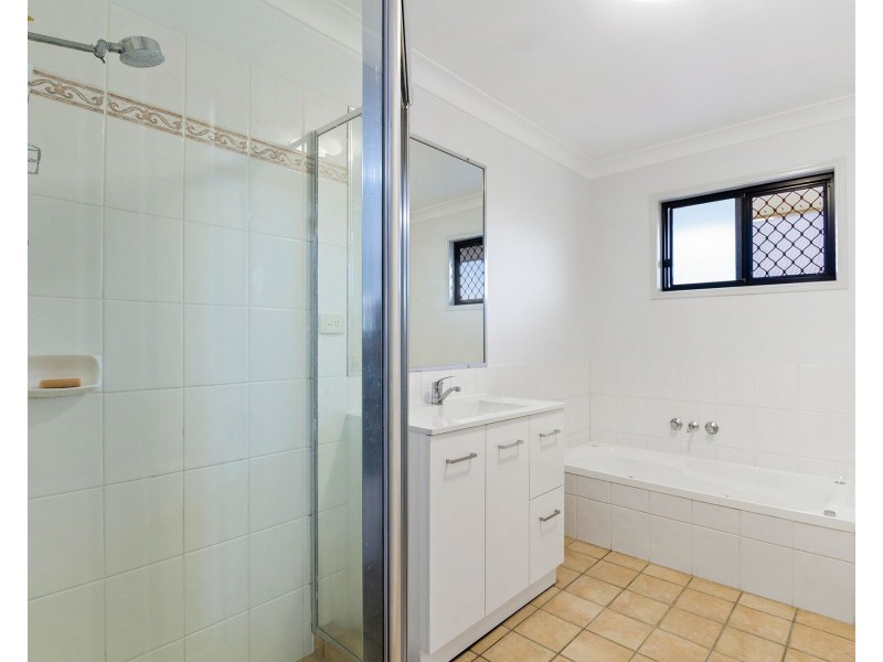 1/23 Kingsmill Street, Chermside QLD 4032