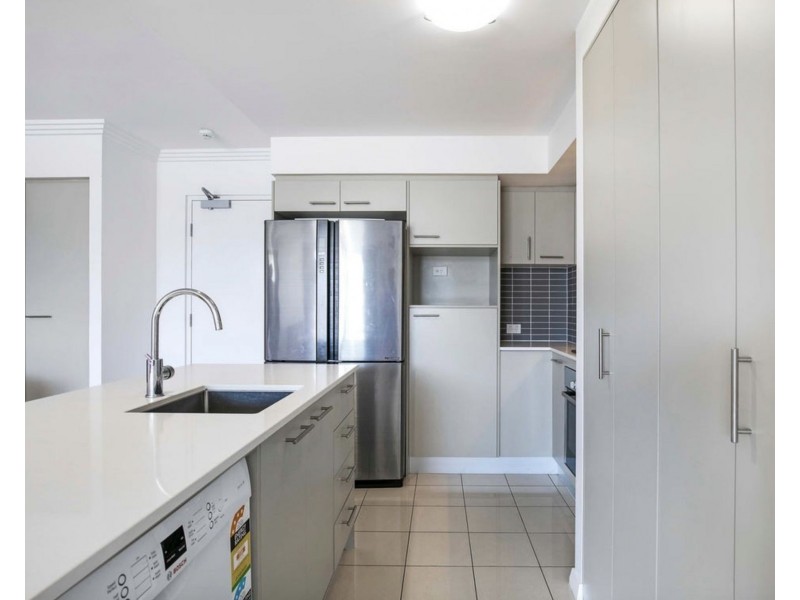 310/392 HAMILTON RD, Chermside QLD 4032