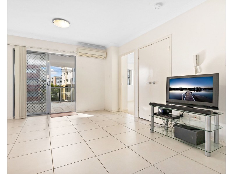10/8 Kingsmill Street, Chermside QLD 4032