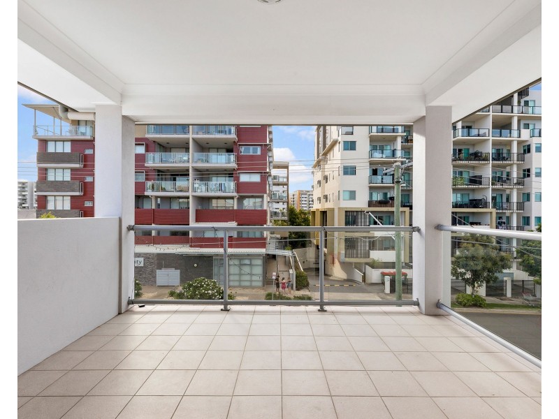 10/8 Kingsmill Street, Chermside QLD 4032
