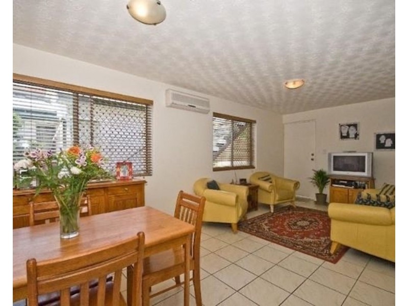 1/120 MILLER ST, Chermside QLD 4032