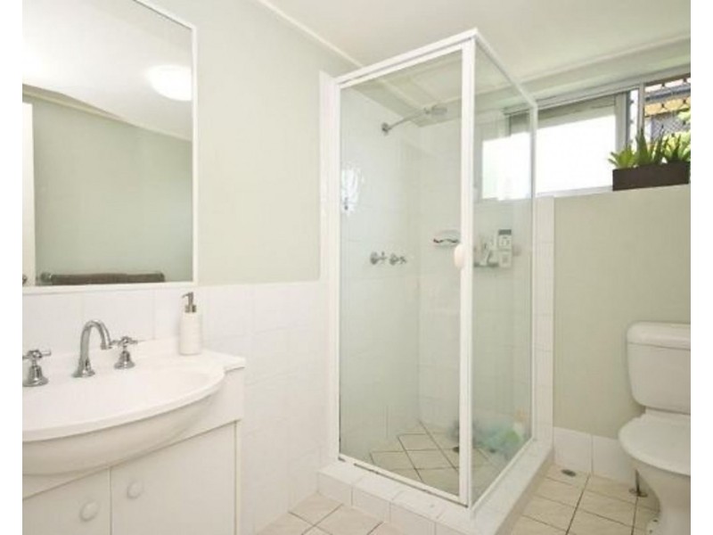 1/120 MILLER ST, Chermside QLD 4032