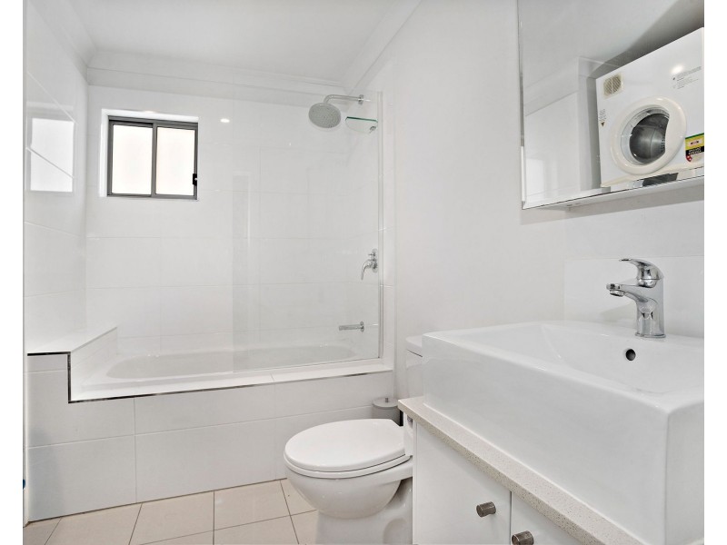 104/17 Playfield Street, Chermside QLD 4032