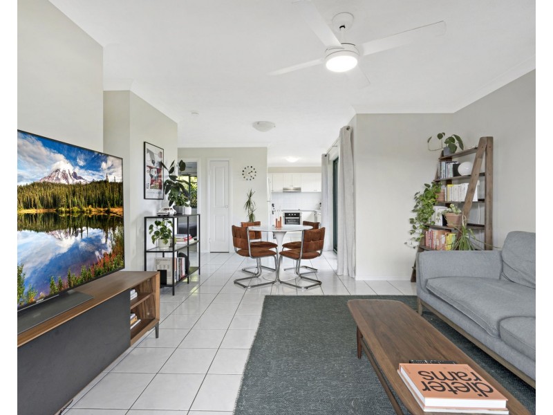 1/23 Rainey Street, Chermside QLD 4032