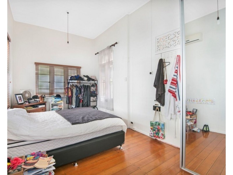 122 Albion Road, Windsor QLD 4030