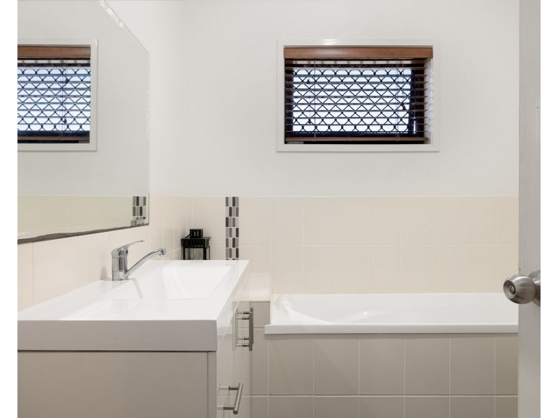 2 Mustang Street, Bracken Ridge QLD 4017