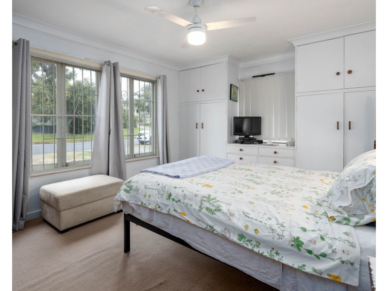 18 Summerfield Street, Aspley QLD 4034