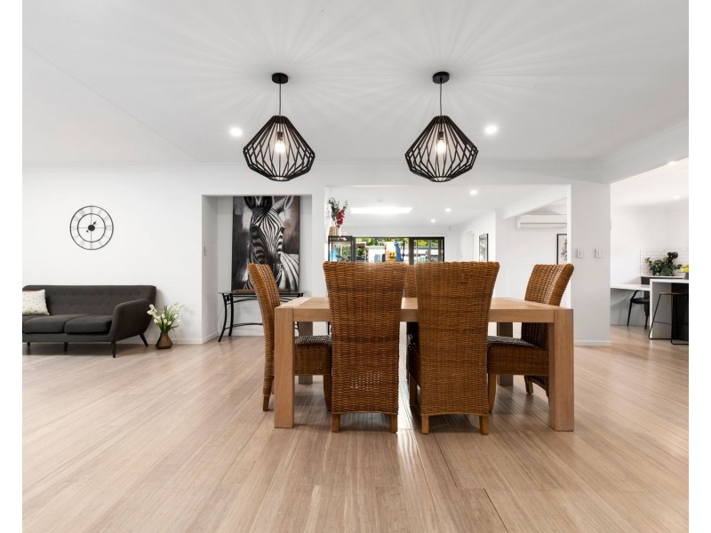 25 Darragh Street, Bracken Ridge QLD 4017