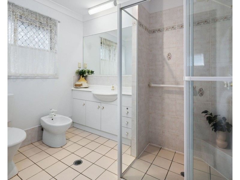 11 Delan Street, Chermside West QLD 4032