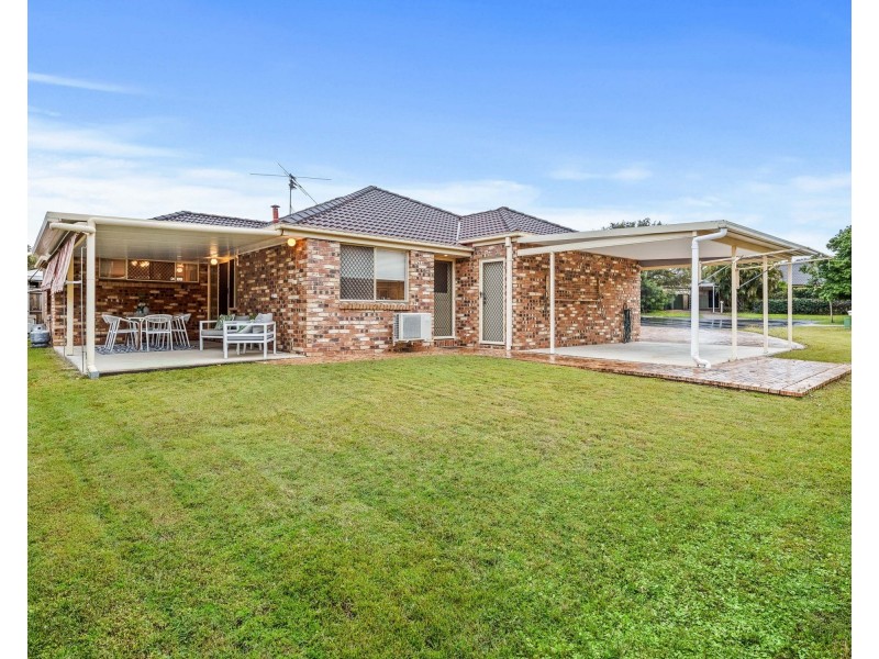 11 Delan Street, Chermside West QLD 4032