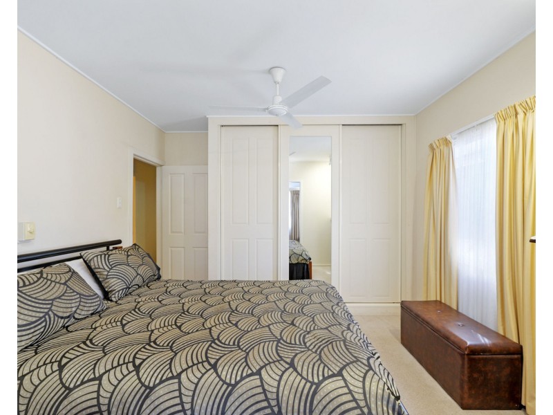 34 Chingford Street, Chermside West QLD 4032