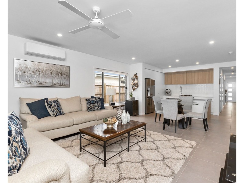 37 Cavendish Street, Strathpine QLD 4500