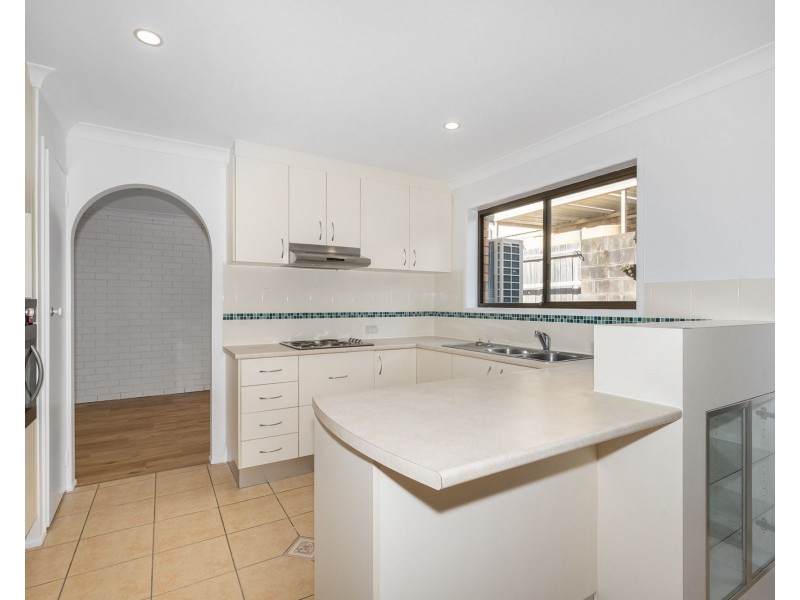 2 Glenaan street, Ferny Grove QLD 4055