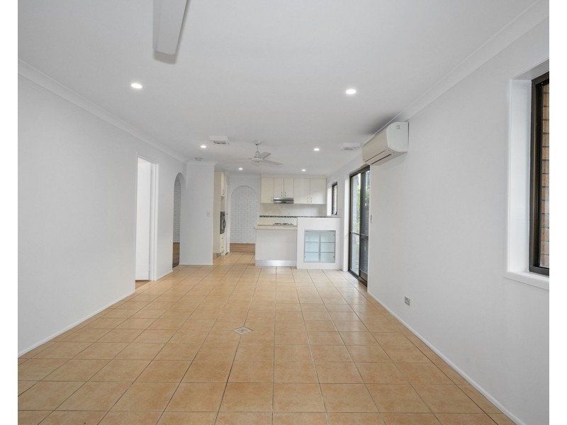 2 Glenaan street, Ferny Grove QLD 4055