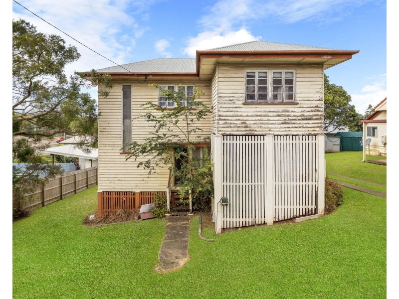 301 Webster Road, Stafford Heights QLD 4053