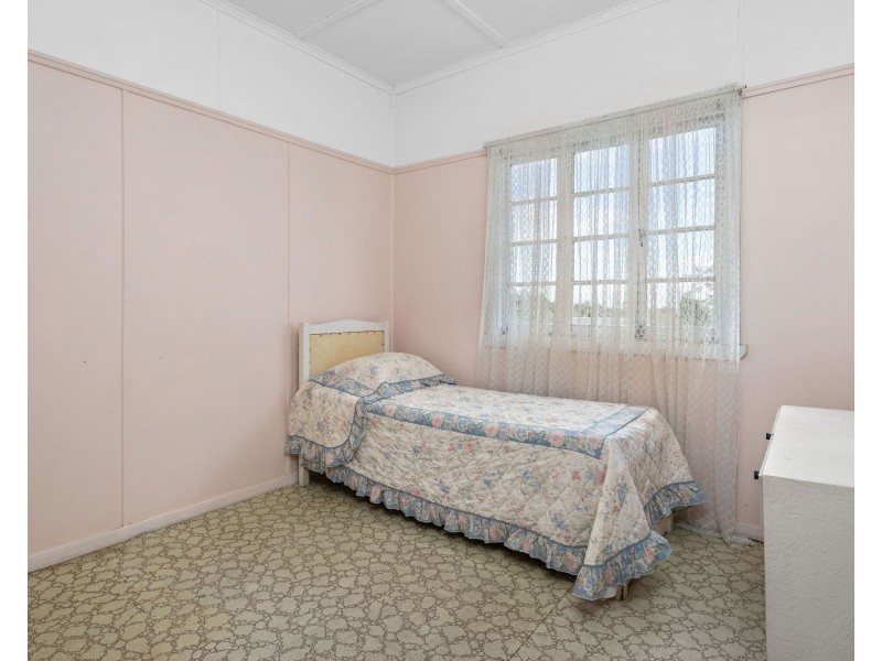 301 Webster Road, Stafford Heights QLD 4053