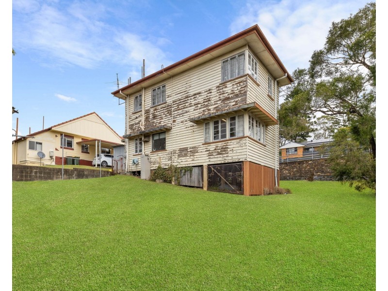 301 Webster Road, Stafford Heights QLD 4053