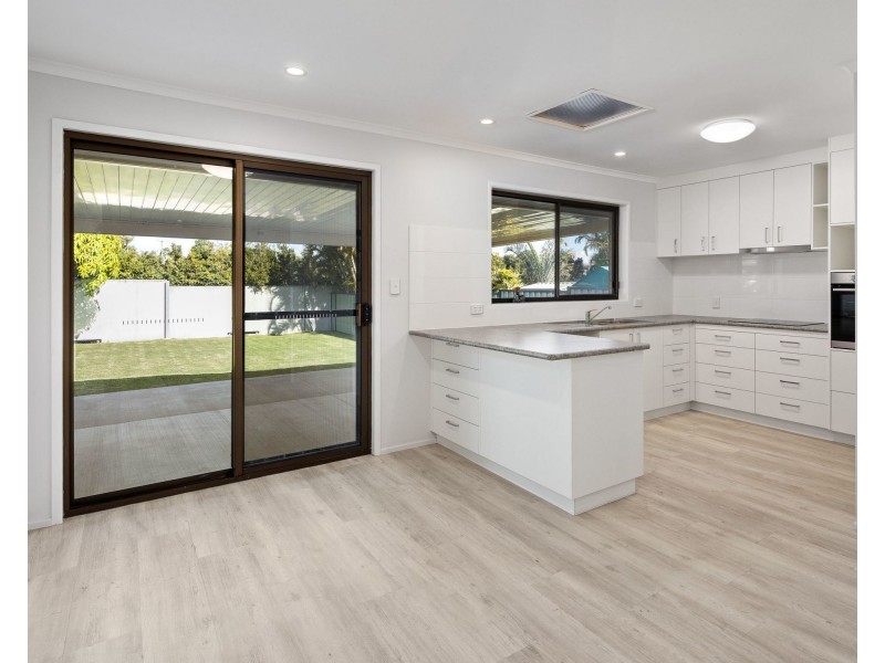 5 Kroll Street, Kippa-ring QLD 4021