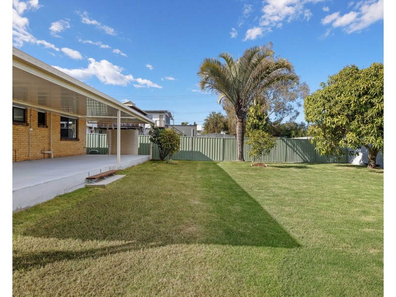5 Kroll Street, Kippa-ring QLD 4021