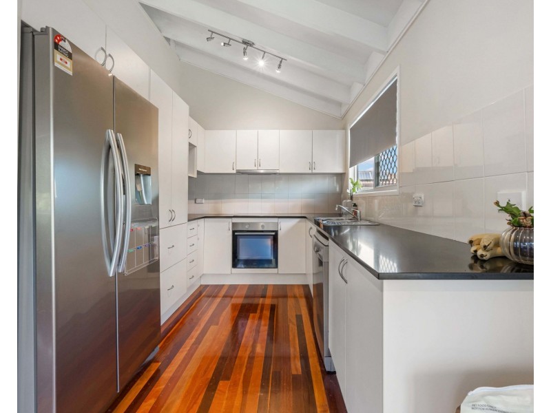 8 Savoy Street, Bald Hills QLD 4036