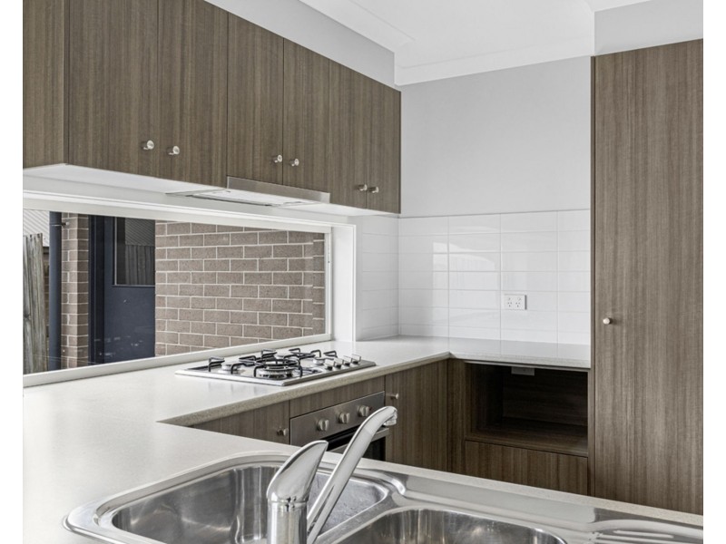 27 Burdekin Cct, Warner QLD 4500