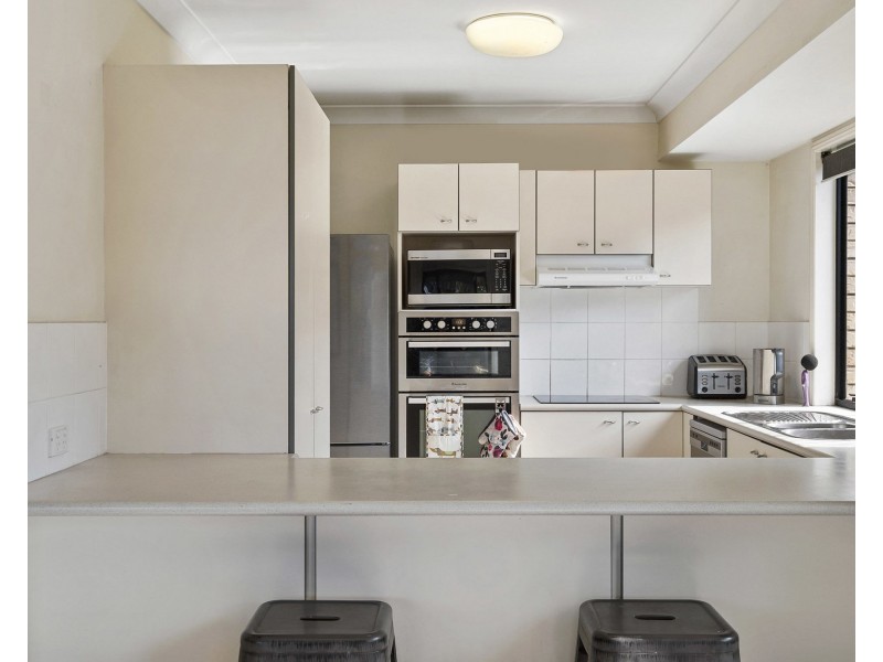 36 Hilltop Place, Banyo QLD 4014