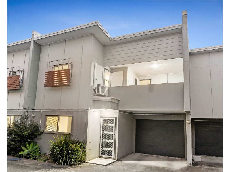 4/27 Grasspan Street, Zillmere QLD 4034