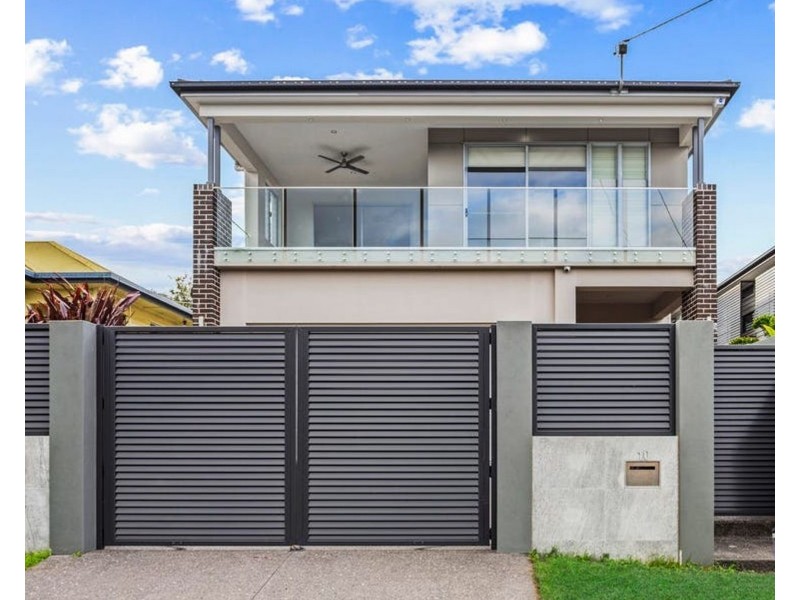 10 Taabinga Street, Wavell Heights QLD 4012