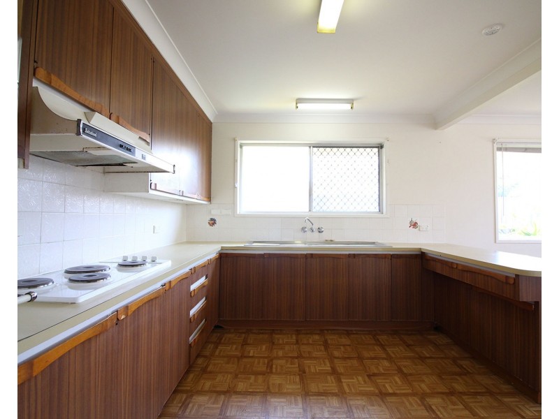 5 Symphony Avenue, Strathpine QLD 4500
