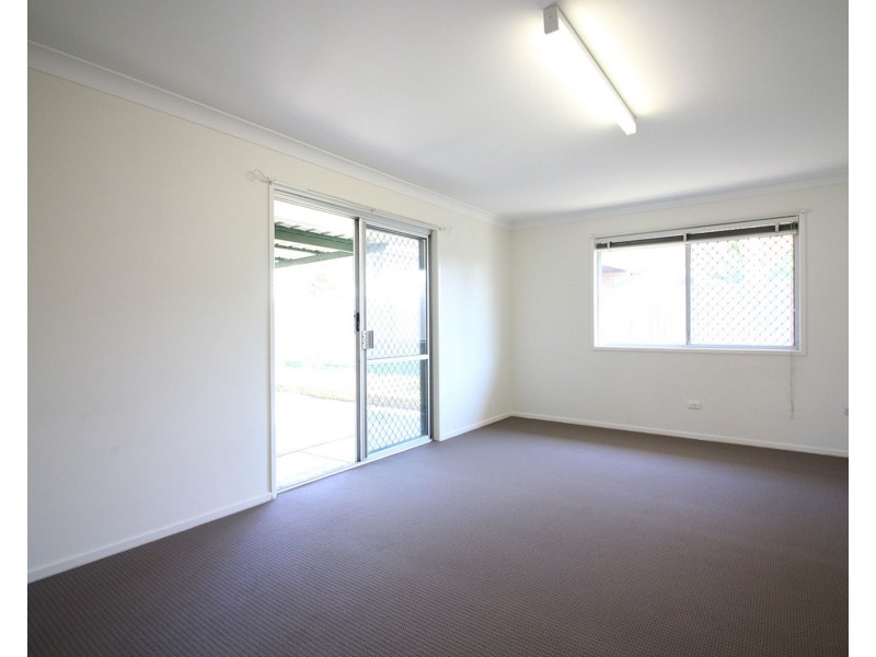5 Symphony Avenue, Strathpine QLD 4500