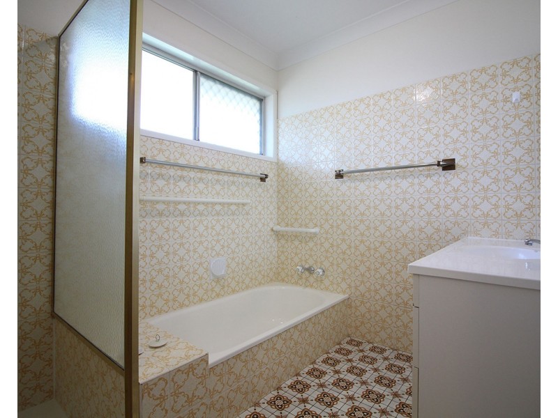 5 Symphony Avenue, Strathpine QLD 4500