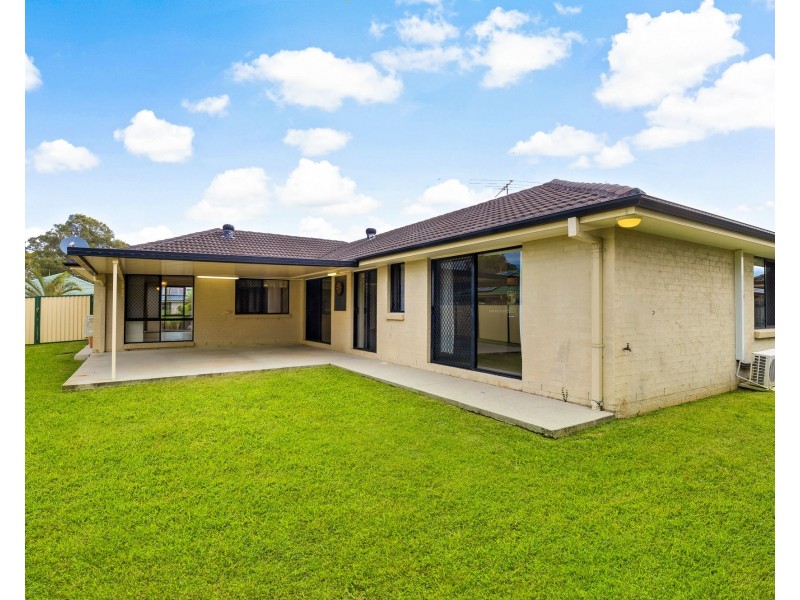 15 Beresford Circuit, Bracken Ridge QLD 4017