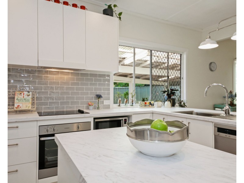 80 Crowley Street, Zillmere QLD 4034