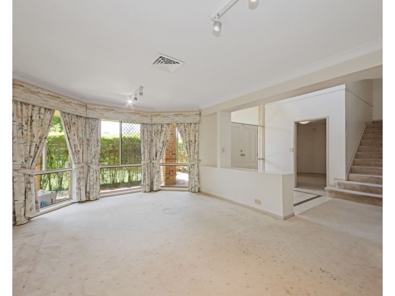 26 Blackbutt Place, Brookfield QLD 4069