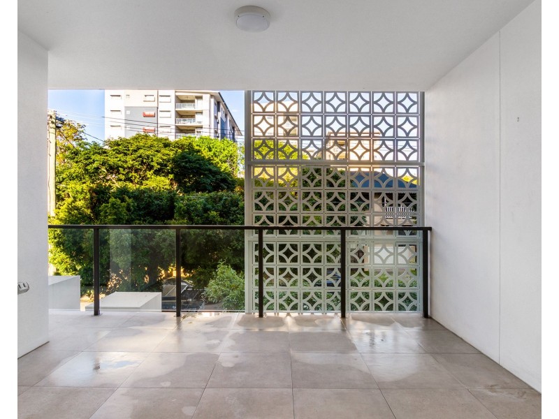 105/16 Curwen Terrace, Chermside QLD 4032