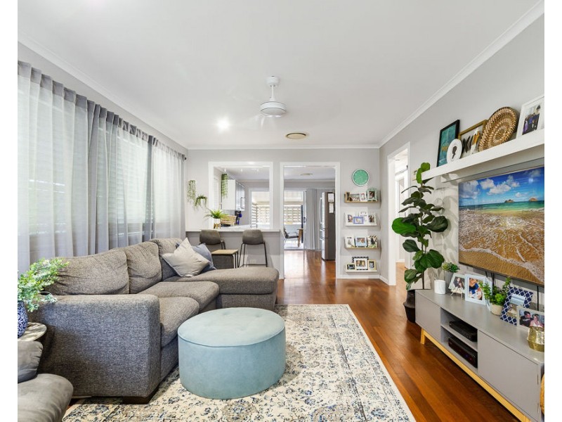 1 Glenealy Street, Bracken Ridge QLD 4017
