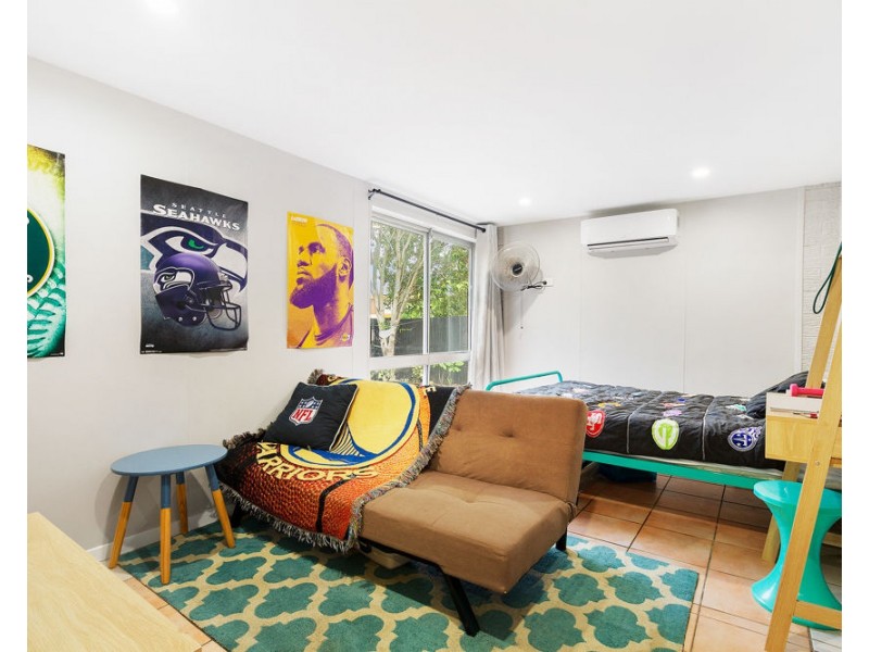 1 Glenealy Street, Bracken Ridge QLD 4017