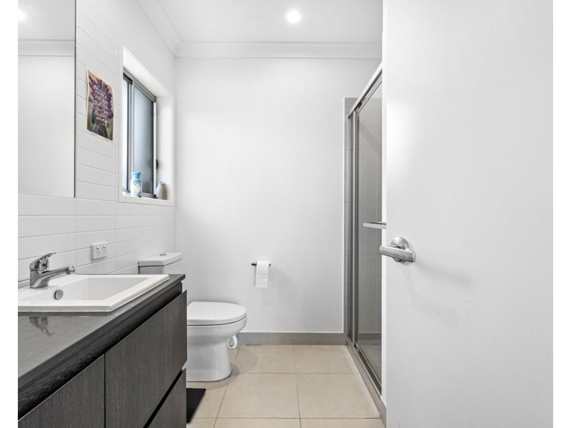 36 McConnell Esplenade, Strathpine QLD 4500