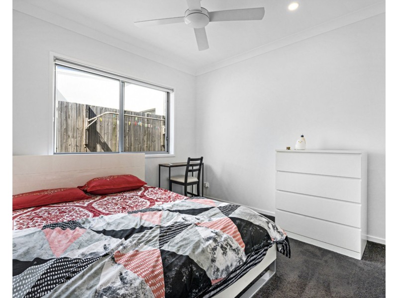 36 McConnell Esplenade, Strathpine QLD 4500