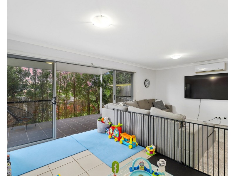 1/126 NOTTINGHAM ROAD, Parkinson QLD 4115