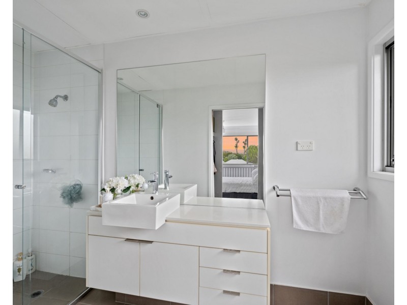 1/126 NOTTINGHAM ROAD, Parkinson QLD 4115